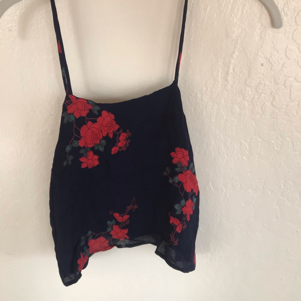 Brandy Melville rose top